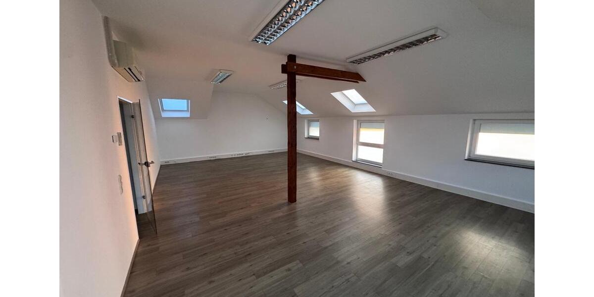 Gewerbeobjekt Niederkassel - 400&euro; | Angebot:24853795