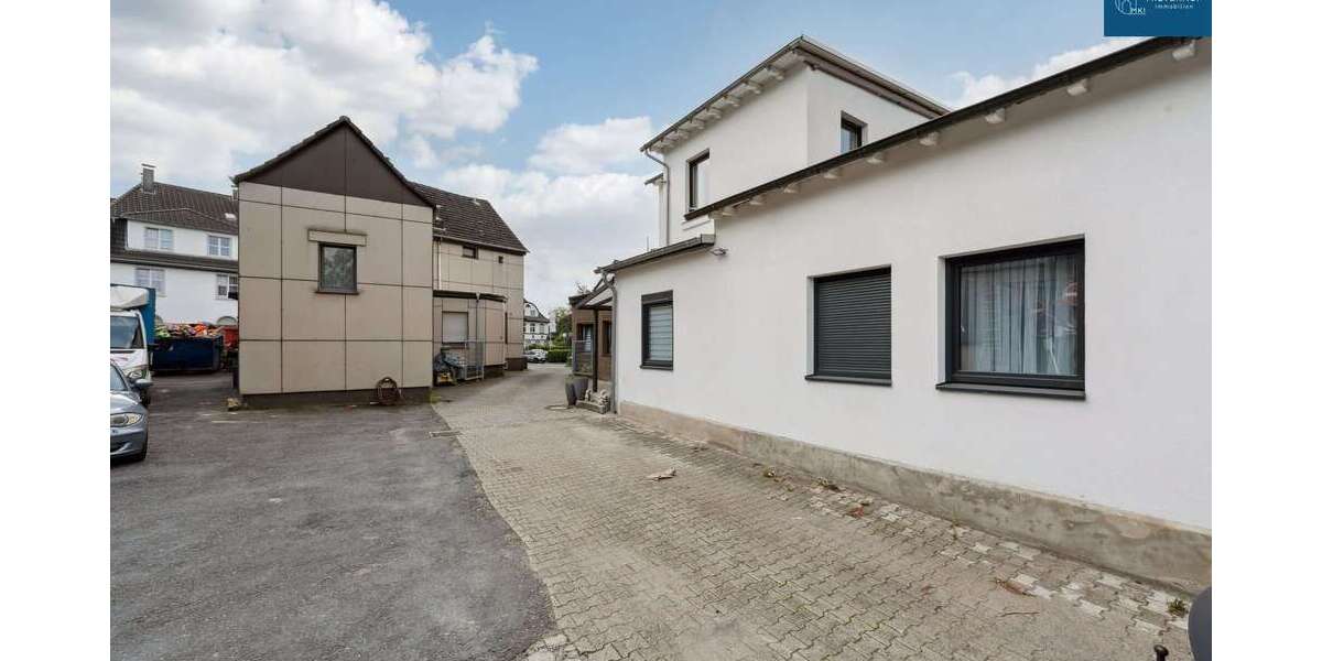 Haus zum Kaufen in Solingen 779.000 € 450 m² 12 zimmer
