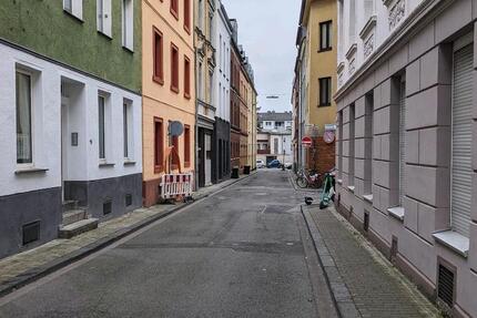 Kleine möblierte Wohnung in Köln-Bayenthal zimmer