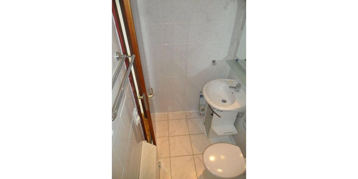 Etagenwohnung Bergisch Gladbach Alt-Frankenforst - 2 Zimmer, 63 m&sup2;, 129.000&euro; | Angebot:26083374