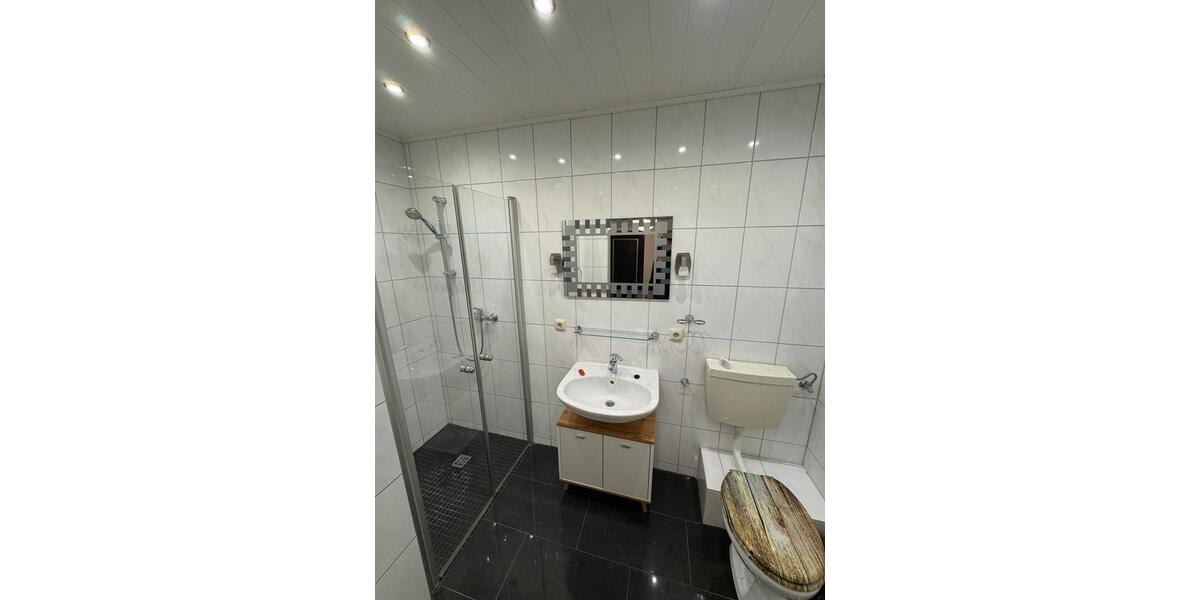 4-Zimmer-Wohnung mit Terrasse & Garage in Bergheim-Zieverich 4 zimmer