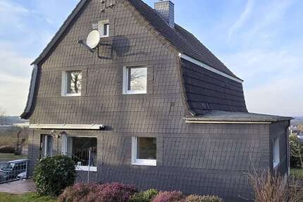 Haus Hückeswagen - 5 Zimmer, 140 m&sup2;, 269.000&euro; | Angebot:25220170