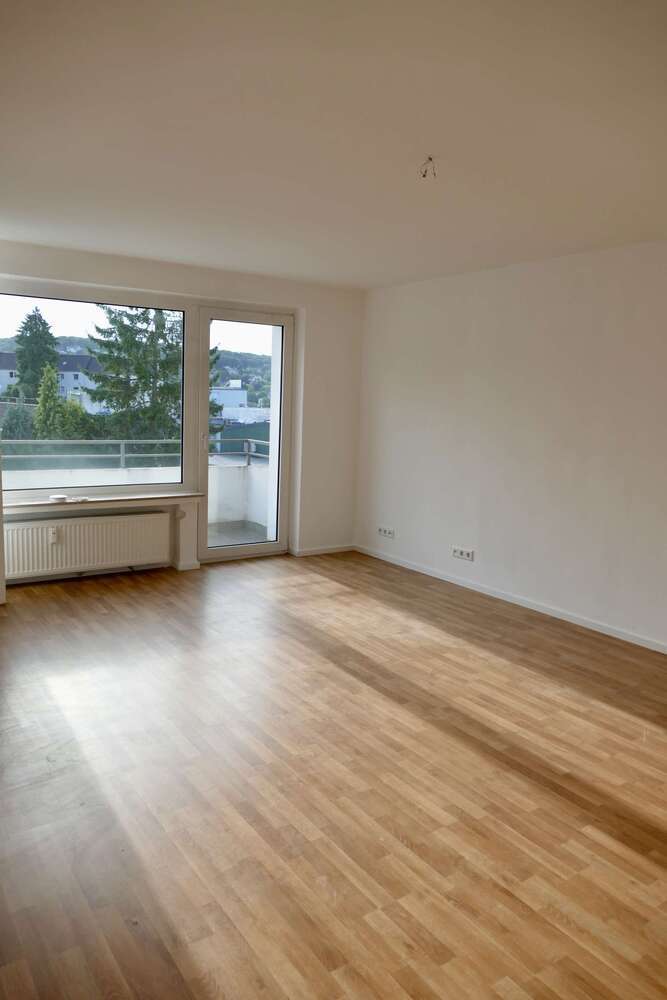 Wohnung zum Mieten in Wuppertal 360 € 39 m²