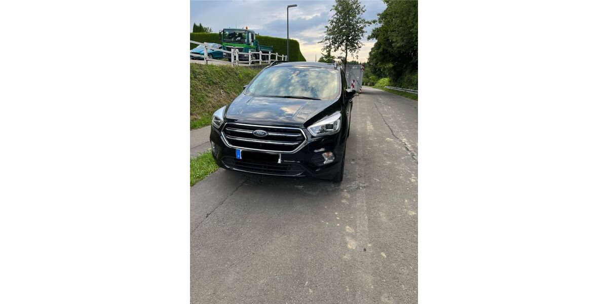 Ford Kuga 167.000 km 13.700 &euro; Remscheid 42853