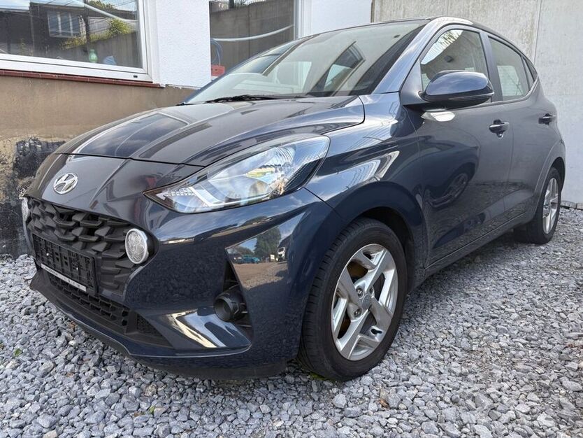 i10
