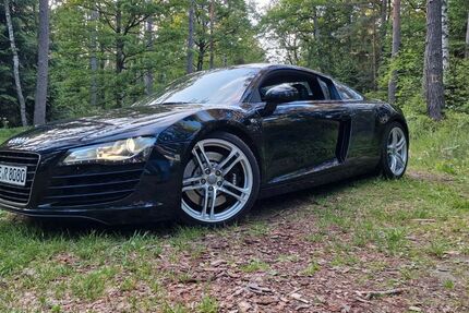 Audi R8 130.000 km 44.900 € Langenfeld 40764