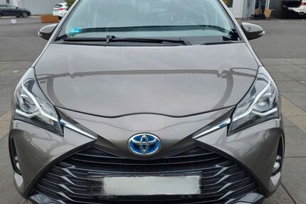 Toyota Yaris 148.000 km 11.000 &euro; Köln 51067