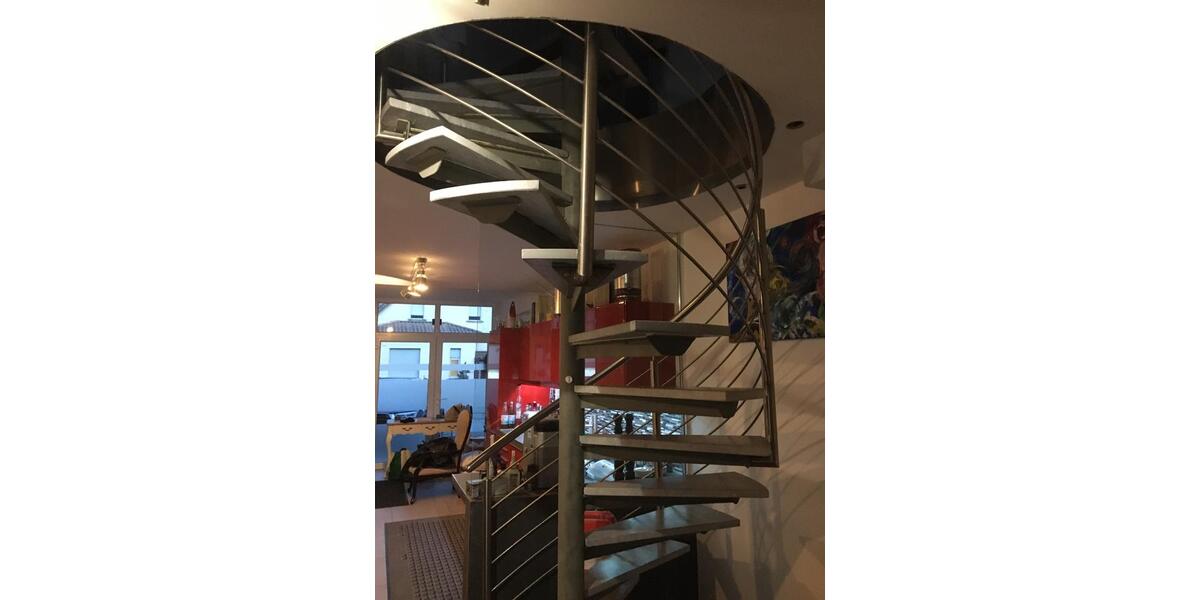 Doppelhaushälfte Remscheid Reinshagen - 6 Zimmer, 235 m&sup2;, 1.400&euro; | Angebot:25103837