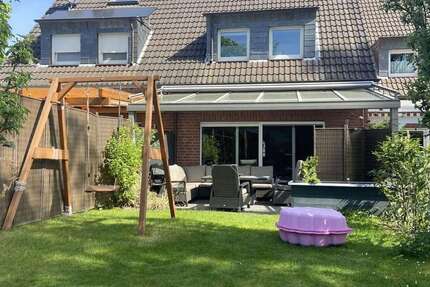 Haus Solingen Wald - 4 Zimmer, 104 m&sup2;, 455.000&euro; | Angebot:27080441