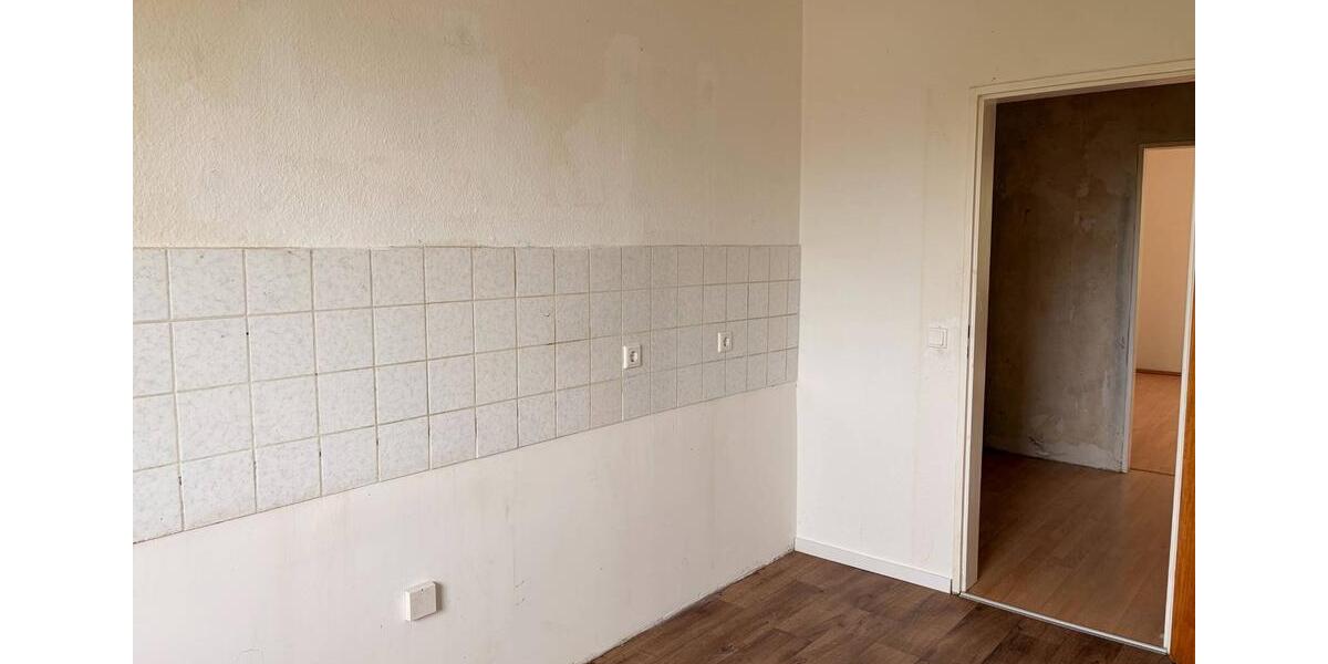 Etagenwohnung Solingen Wald - 4 Zimmer, 85 m&sup2;, 591&euro; | Angebot:26210966