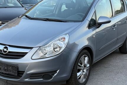 Opel Corsa 215.000 km 2.700 &euro; Hilden 40721
