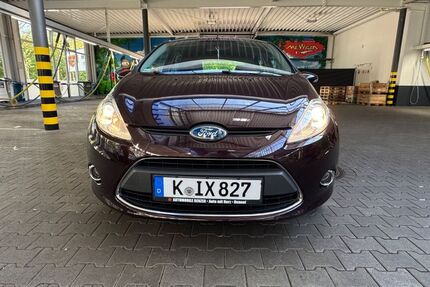 Ford Fiesta 199.700 km 2.600 &euro; Köln 50827
