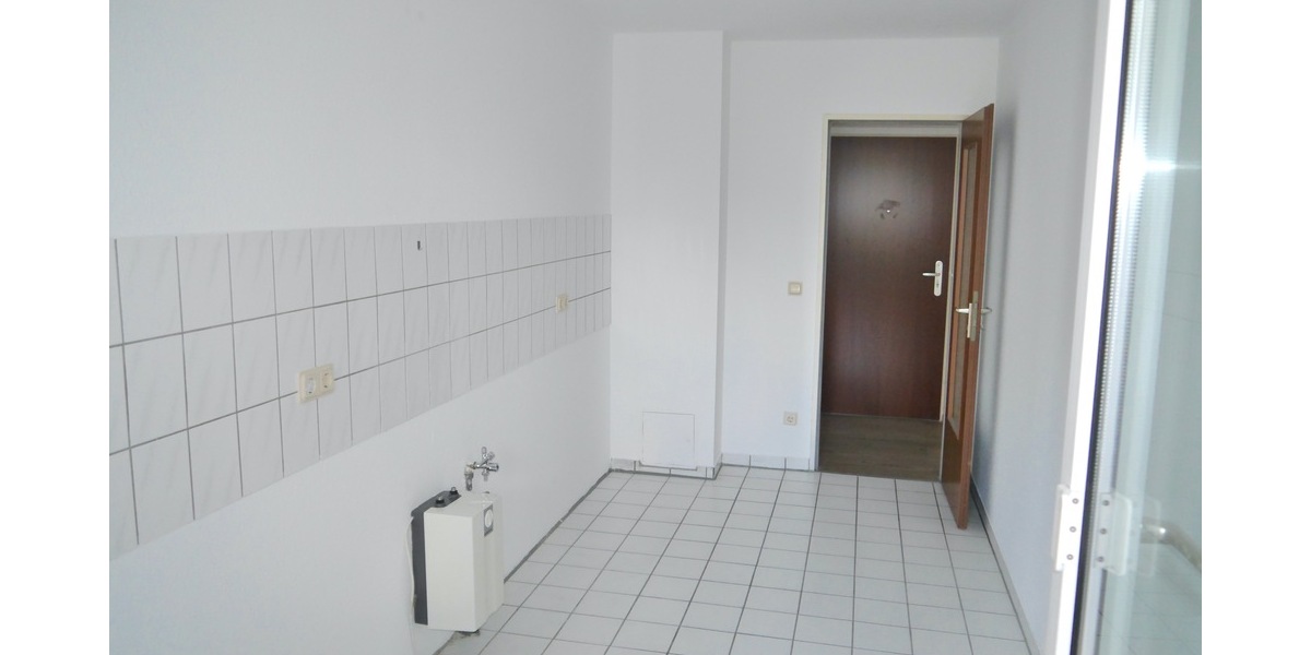 NE-Stadionviertel, ruhige kompl. Renov. 2 Zi. ETW, KDB, Balkon, Carport, Keller - Erdgeschoßwohnung Neuss Augustinusviertel | Angebot:27350485