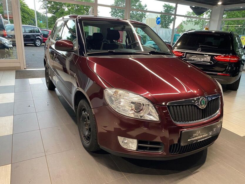 Skoda Fabia 165.445 km 3.450 € Köln 51103