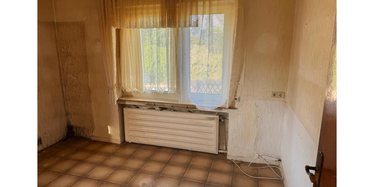 Einfamilienhaus Wermelskirchen - 5 Zimmer, 154 m&sup2;, 350.000&euro; | Angebot:26891934