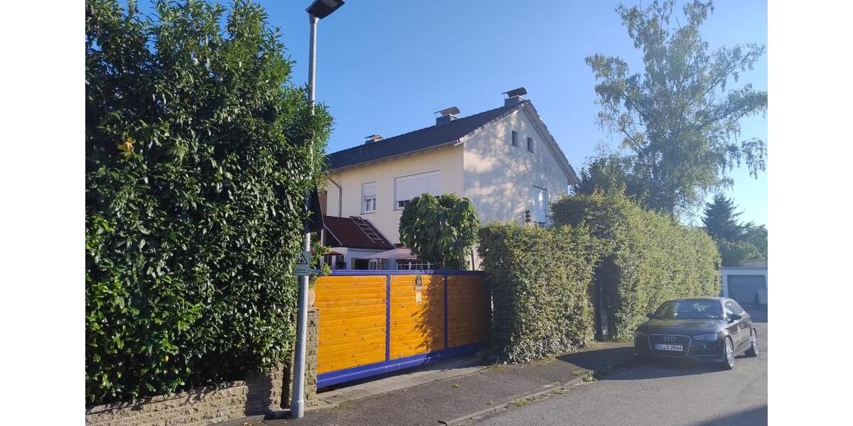 Doppelhaushälfte Bergisch Gladbach Gronau - 6 Zimmer, 125 m&sup2;, 544.000&euro; | Angebot:26838003
