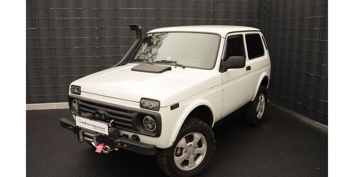 Lada Taiga 101.554 km 10.999 &euro; Dormagen 41539
