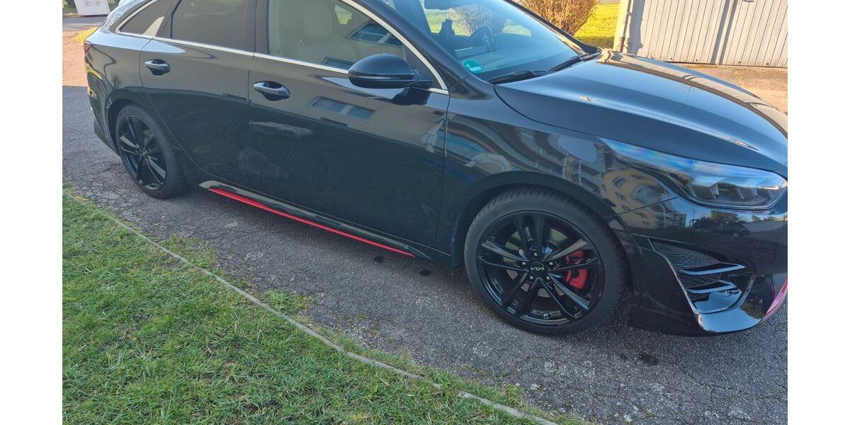 Kia pro ceed / ProCeed 41.650 km 26.599 &euro; Leverkusen 51381