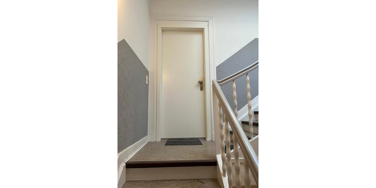 Etagenwohnung Solingen Ohligs - 2 Zimmer, 66 m&sup2;, 730&euro; | Angebot:25596607