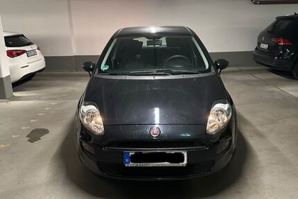 Fiat Punto 126.500 km 2.499 &euro; Köln 50733
