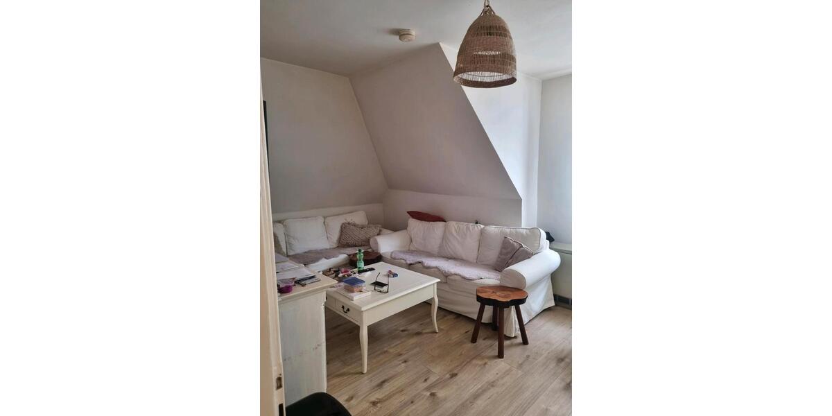 Dachgeschoßwohnung Wülfrath - 2 Zimmer, 50 m&sup2;, 700&euro; | Angebot:25417021
