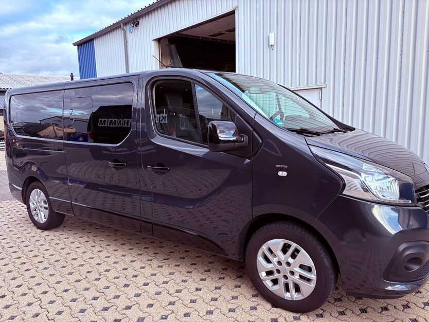 Renault Trafic 70.397 km 22.000 € Köln 50825