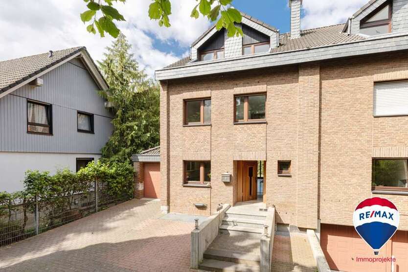 Haus zum Kaufen in Köln 895.000 € 172 m²