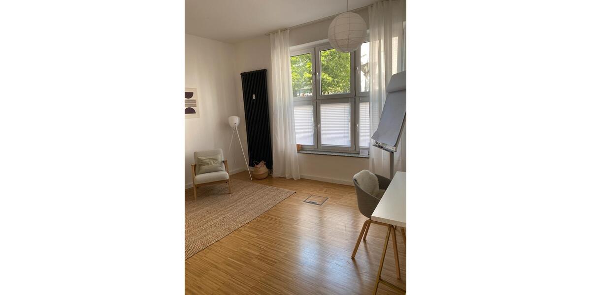 Wunderschöner ruhiger Praxisraum im belgischen Viertel zimmer