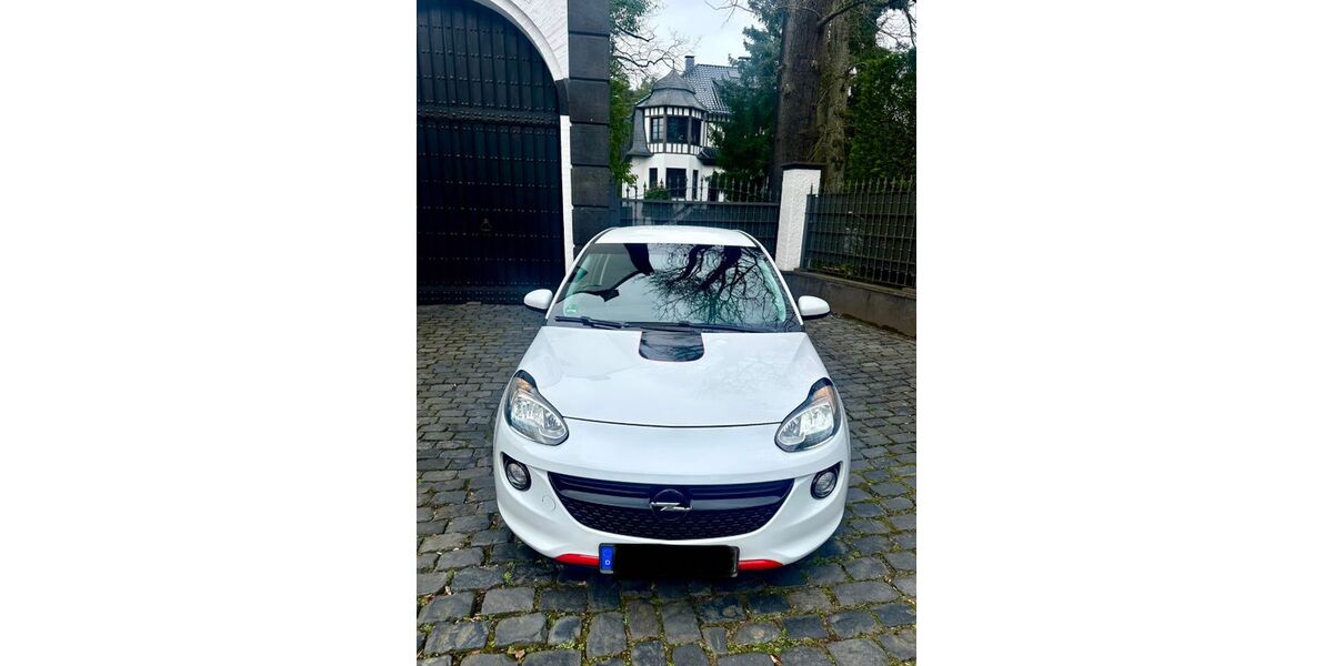 Opel Adam 137.000 km 4.900 &euro; Bergisch Gladbach 51469
