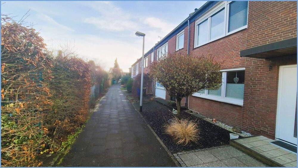 Gepflegtes Reihenmittelhaus mit Südostgarten und Garage in Pulheim-Sinnersdorf 4 zimmer