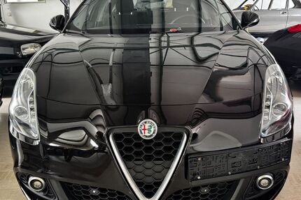 Alfa Romeo Giulietta 143.000 km 8.990 &euro; Düsseldorf 40599