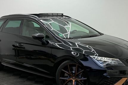 Seat Leon 47.000 km 29.900 € Radevormwald 42477