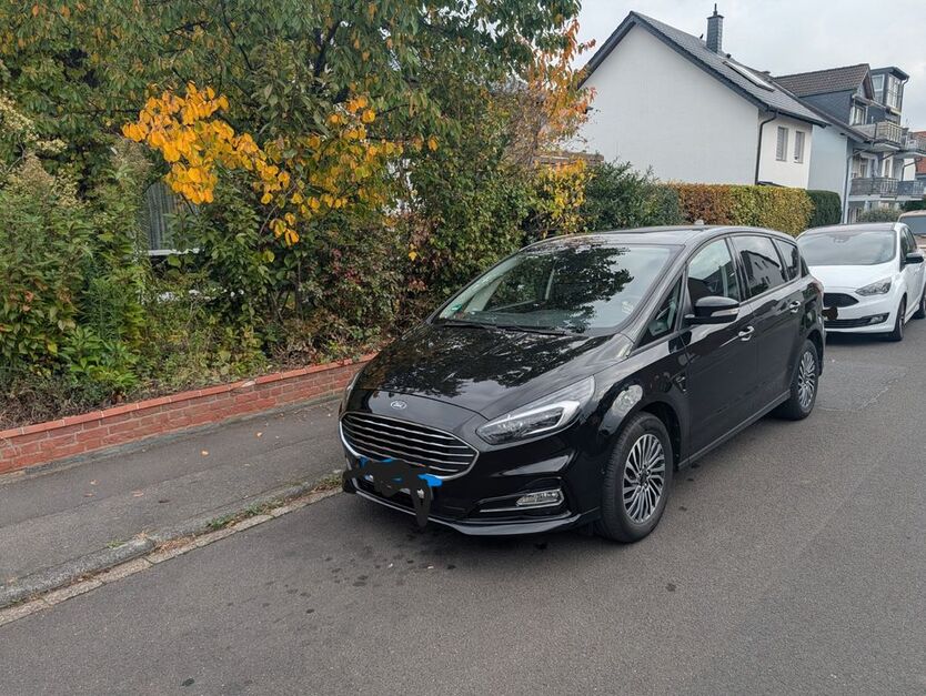 Ford S-Max 33.450 km 29.000 € Niederkassel 53859