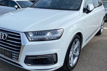 Audi Q7 162.300 km 30.900 &euro; Remscheid 42899