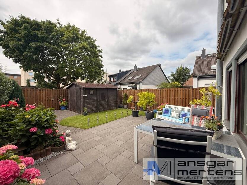 (M)EIN Familiendomizil in Neuss-Vogelsang Raumwunder auf 4 Ebenen mit Garten & Garage 6 zimmer