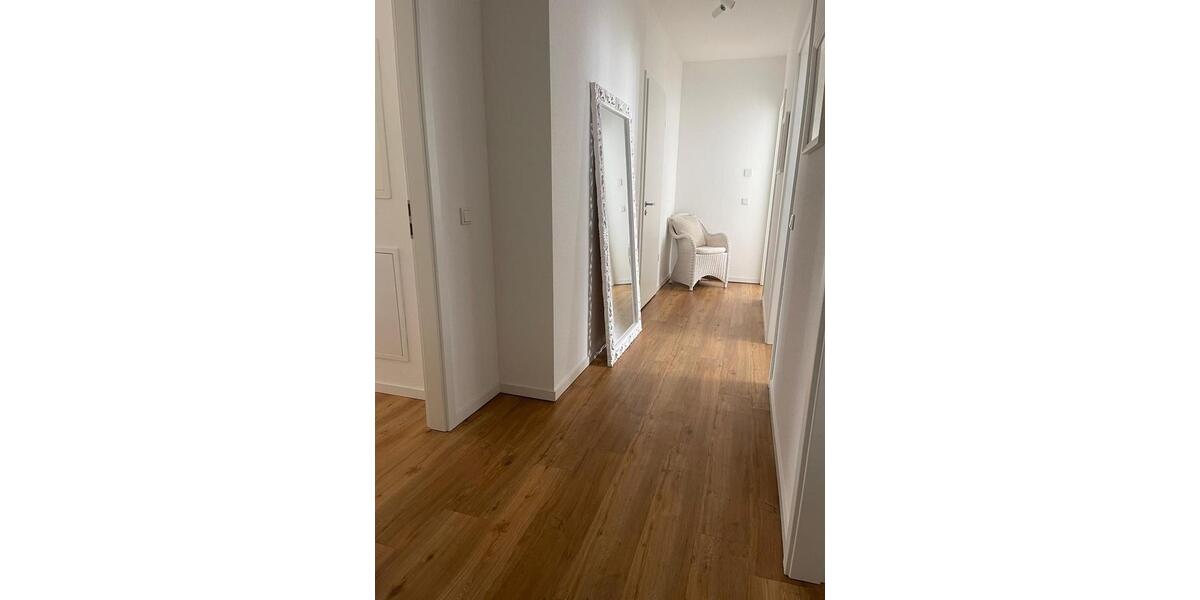 Etagenwohnung Düsseldorf Pempelfort - 4 Zimmer, 105 m&sup2;, 1.706&euro; | Angebot:25409535
