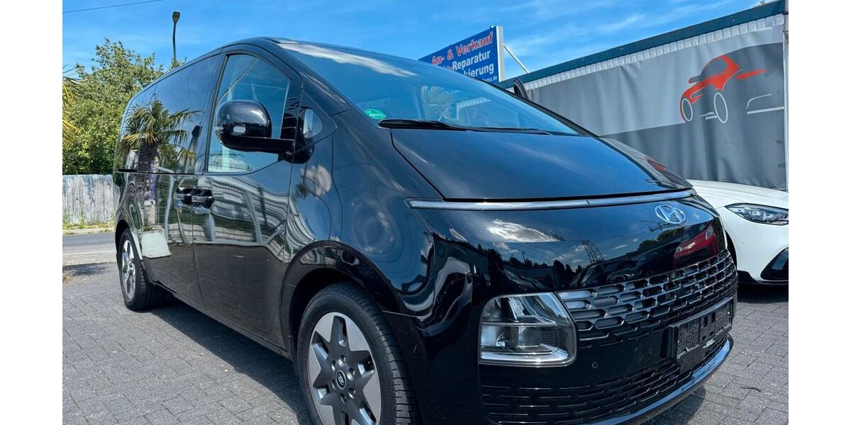 Hyundai STARIA 102.970 km 28.850 &euro; Düsseldorf 40627