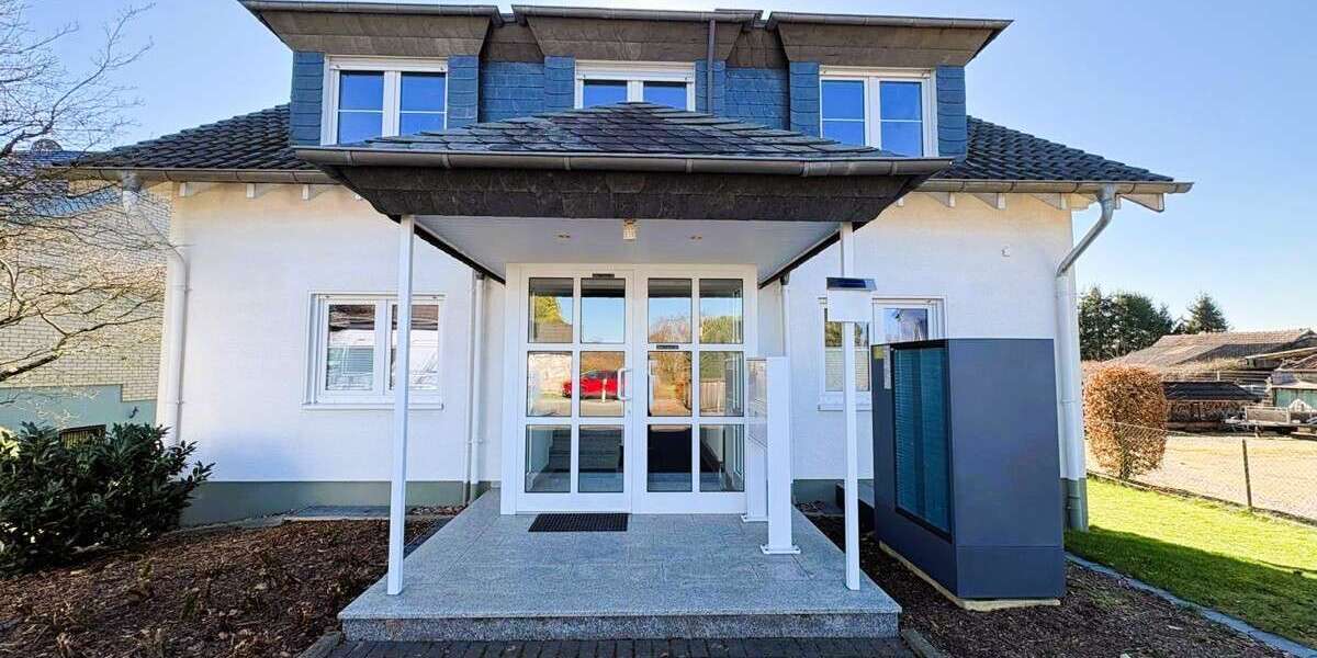 Etagenwohnung Odenthal - 3 Zimmer, 85 m&sup2;, 965&euro; | Angebot:25432954