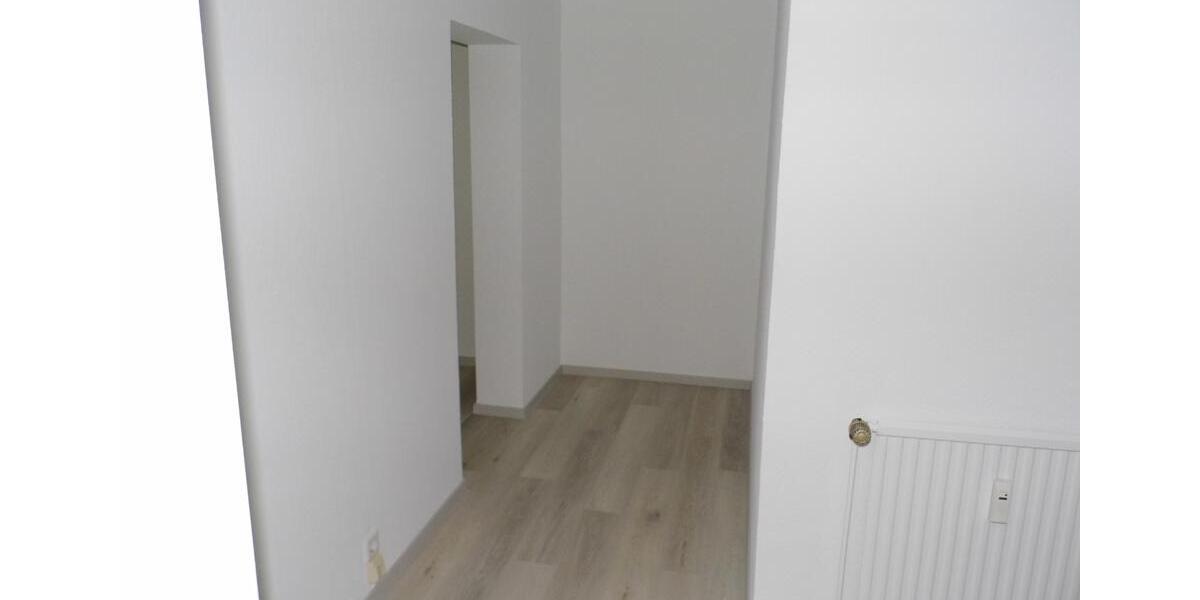 Etagenwohnung Remscheid Gemarkung Bergisch Born - 3 Zimmer, 83 m&sup2;, 199.000&euro; | Angebot:24449017