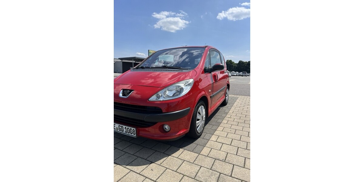 Peugeot 1007 119.000 km 1.549 &euro; Neuss 41460