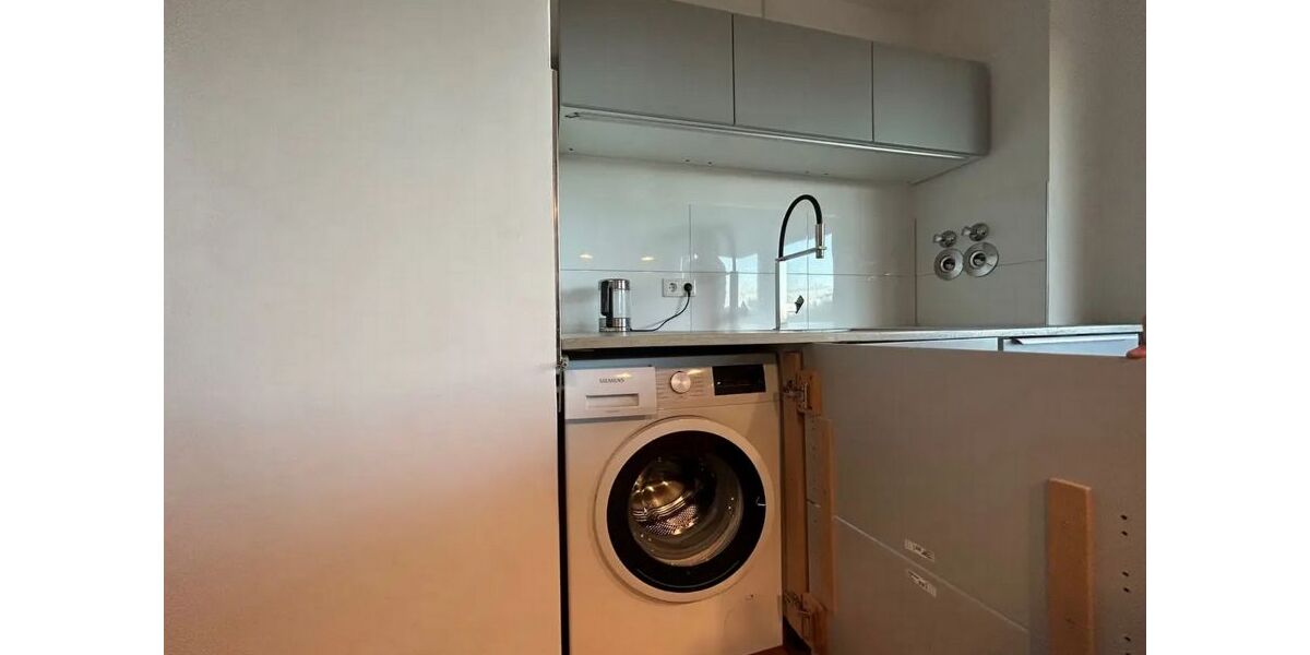 2-Zimmer-Wohnung mit Balkon im 6. OG - Köln-Weiden - Etagenwohnung Köln Lindenthal | Angebot:25647380