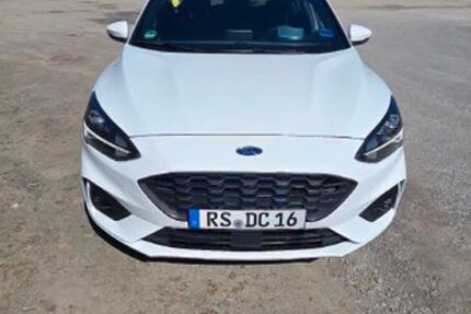 Ford Focus 67.500 km 17.000 &euro; Remscheid 42857