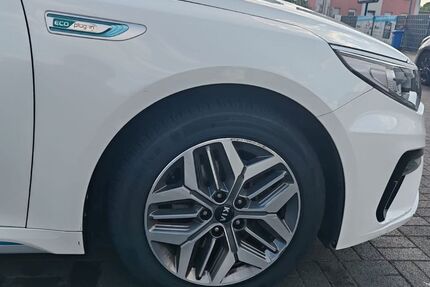 Kia Optima 81.200 km 19.000 &euro; Bedburg 50181