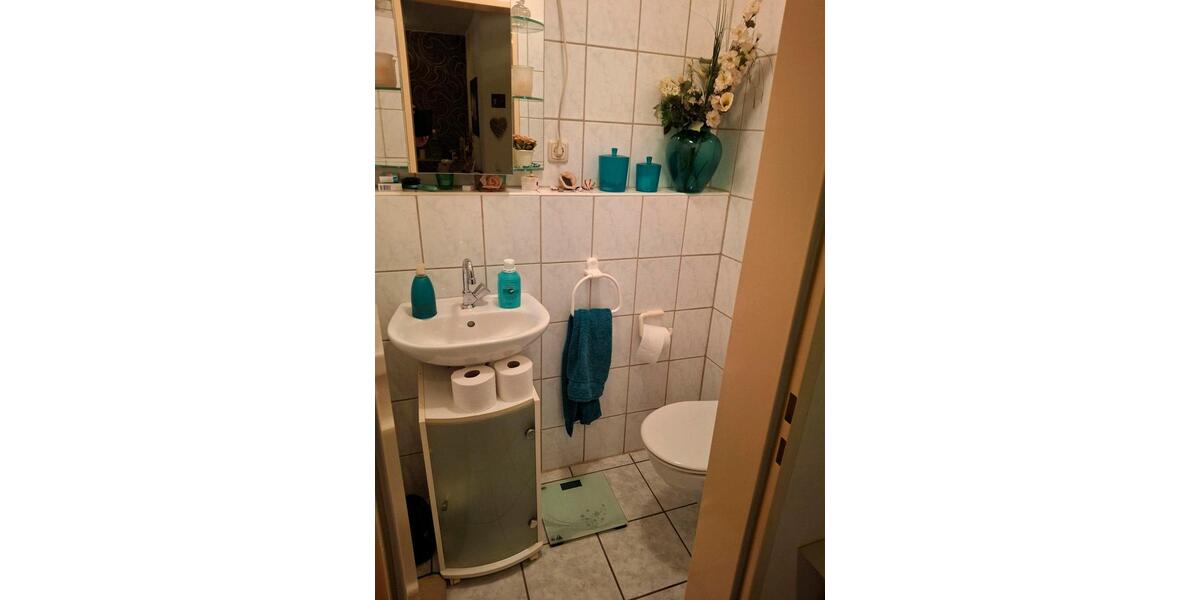 Etagenwohnung Hürth - 3 Zimmer, 85 m&sup2;, 1.020&euro; | Angebot:25616636
