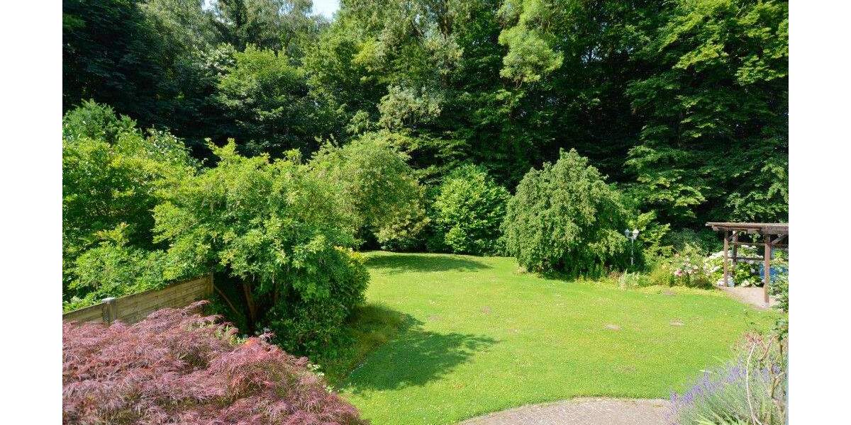 Mehrfamilienhaus, Wohnhaus Leverkusen Lützenkirchen - 6 Zimmer, 146 m&sup2;, 550.000&euro; | Angebot:23986761