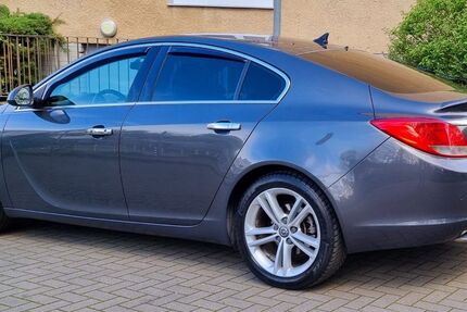 Opel Insignia 264.500 km 3.300 &euro; Köln nieh 50733