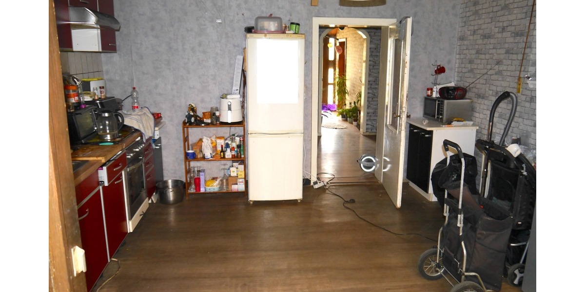 1-2 Fam. DHH + 876m² Grdst., 141m² Wfl., Grg., W-Garten u.Anbauten - Doppelhaushälfte Rommerskirchen Gill | Angebot:27142417