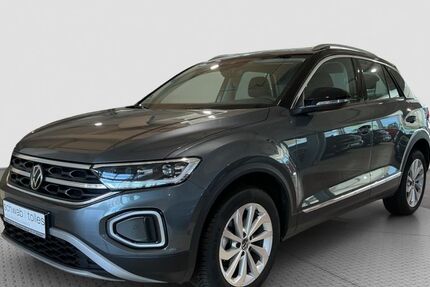 VW T-Roc 6.307 km 24.745 &euro; Neuss 41469