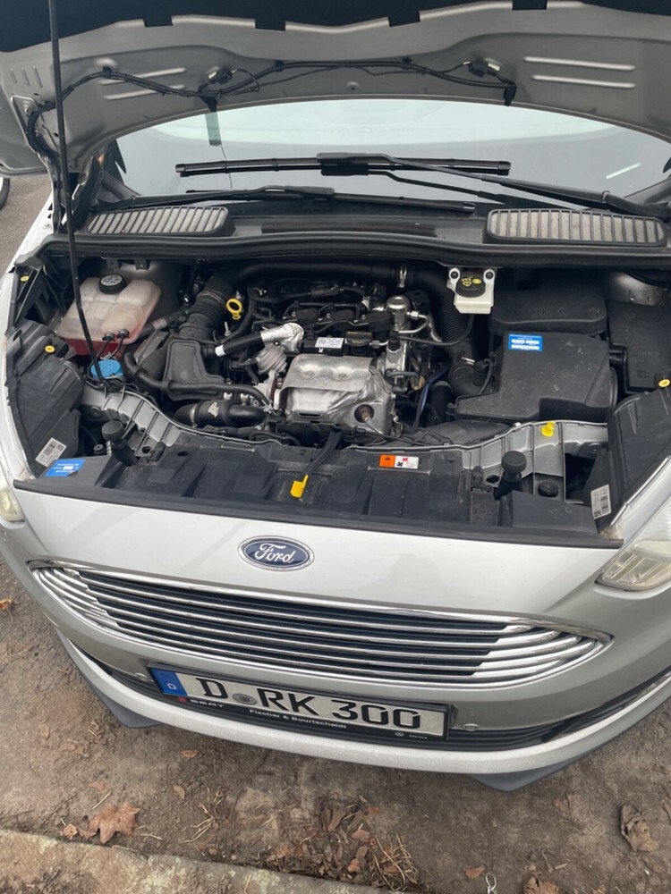 Ford C-Max 95.400 km 9.000 € Düsseldorf 40213