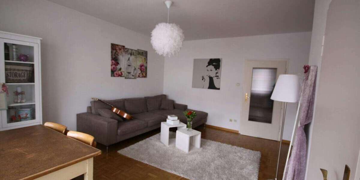 Zimmer Düsseldorf Bilk - 2 Zimmer, 1.200&euro; | Angebot:26881580